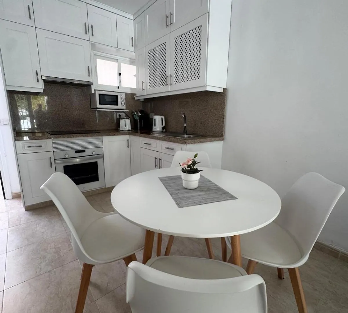 Apartment Eureka Big Terrace And Pool Costa Del Silencio