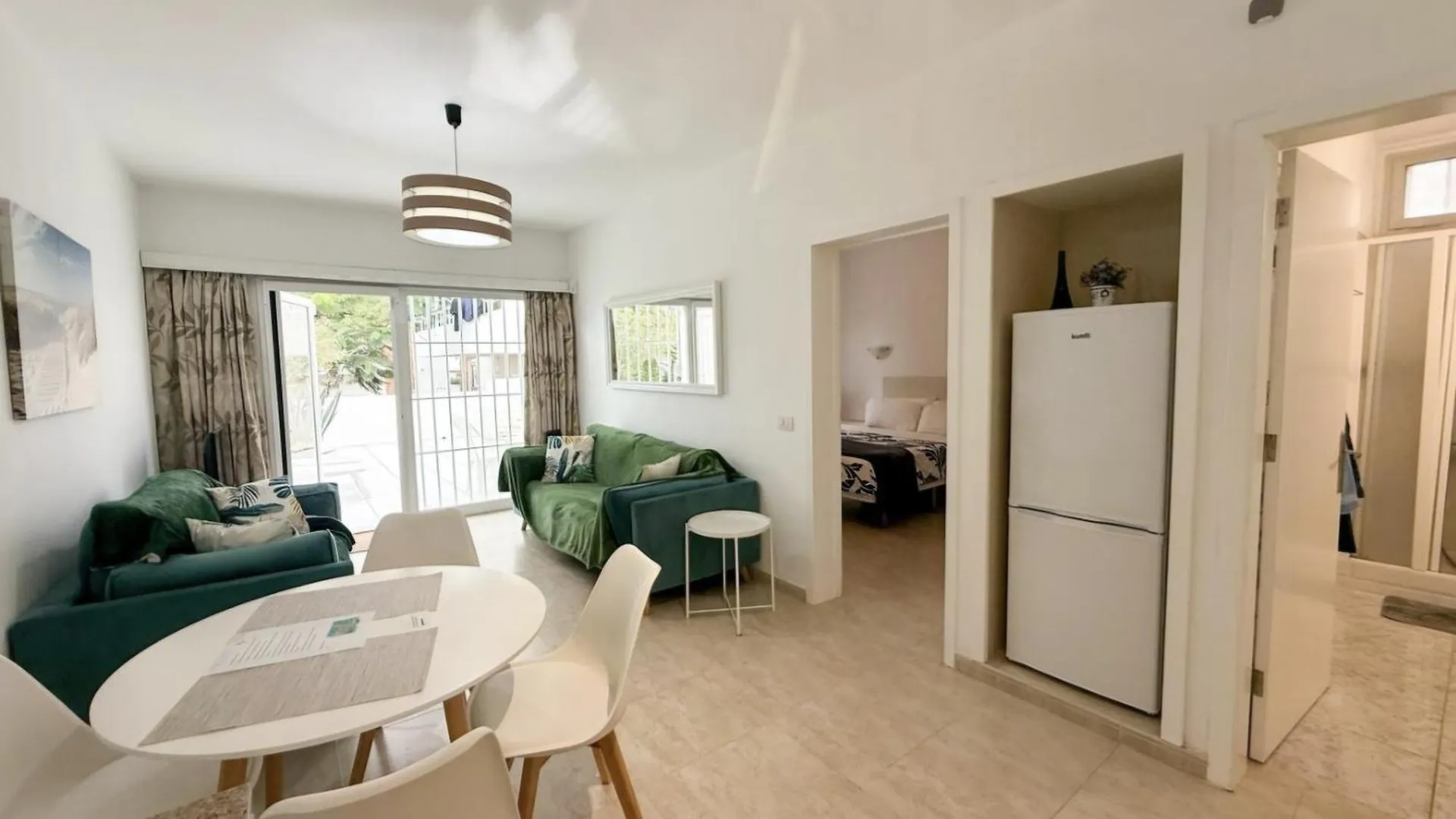Apartment Eureka Big Terrace And Pool コスタ・デル・シレンチオ
