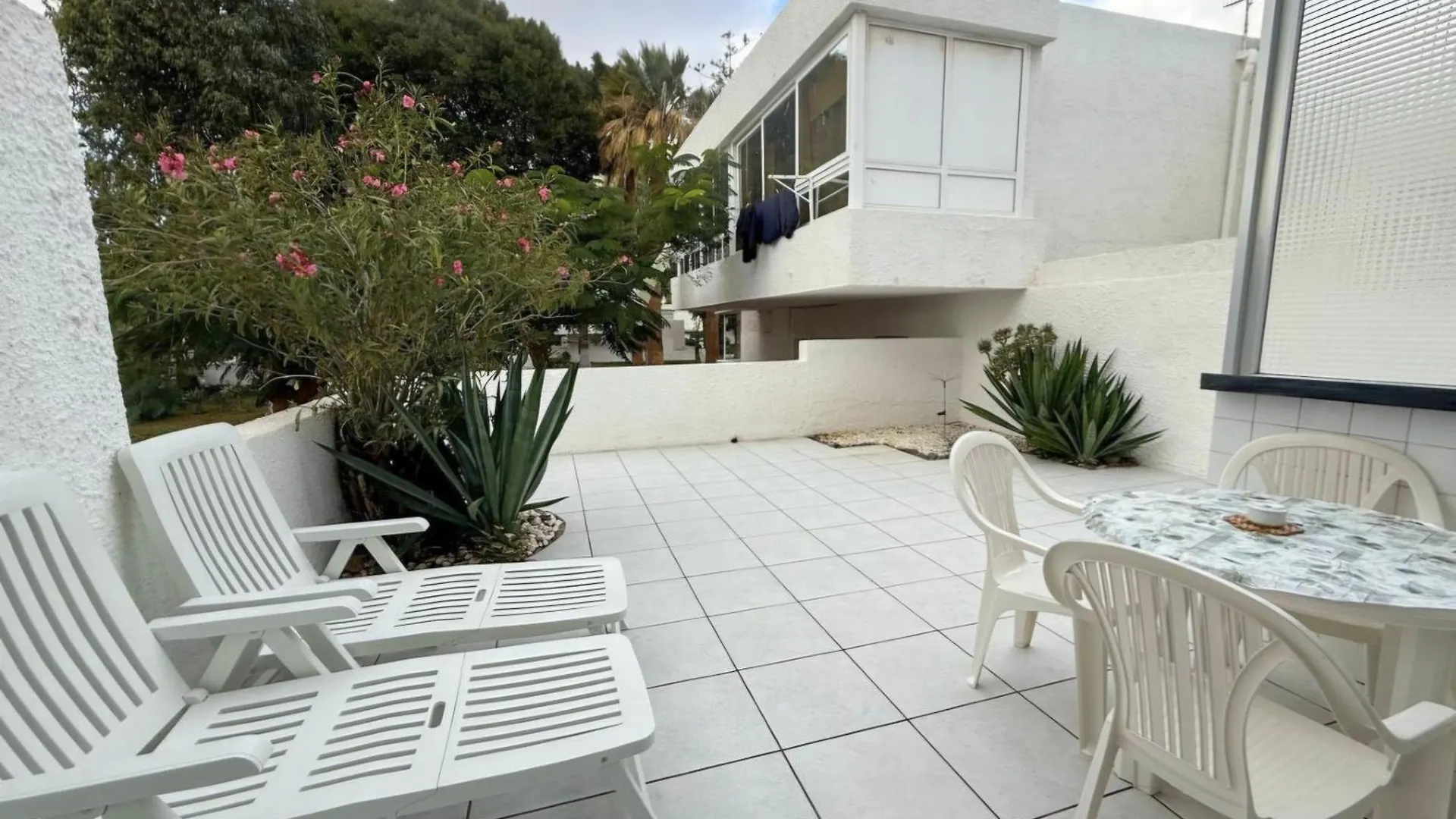 Apartment Eureka Big Terrace And Pool Costa Del Silencio