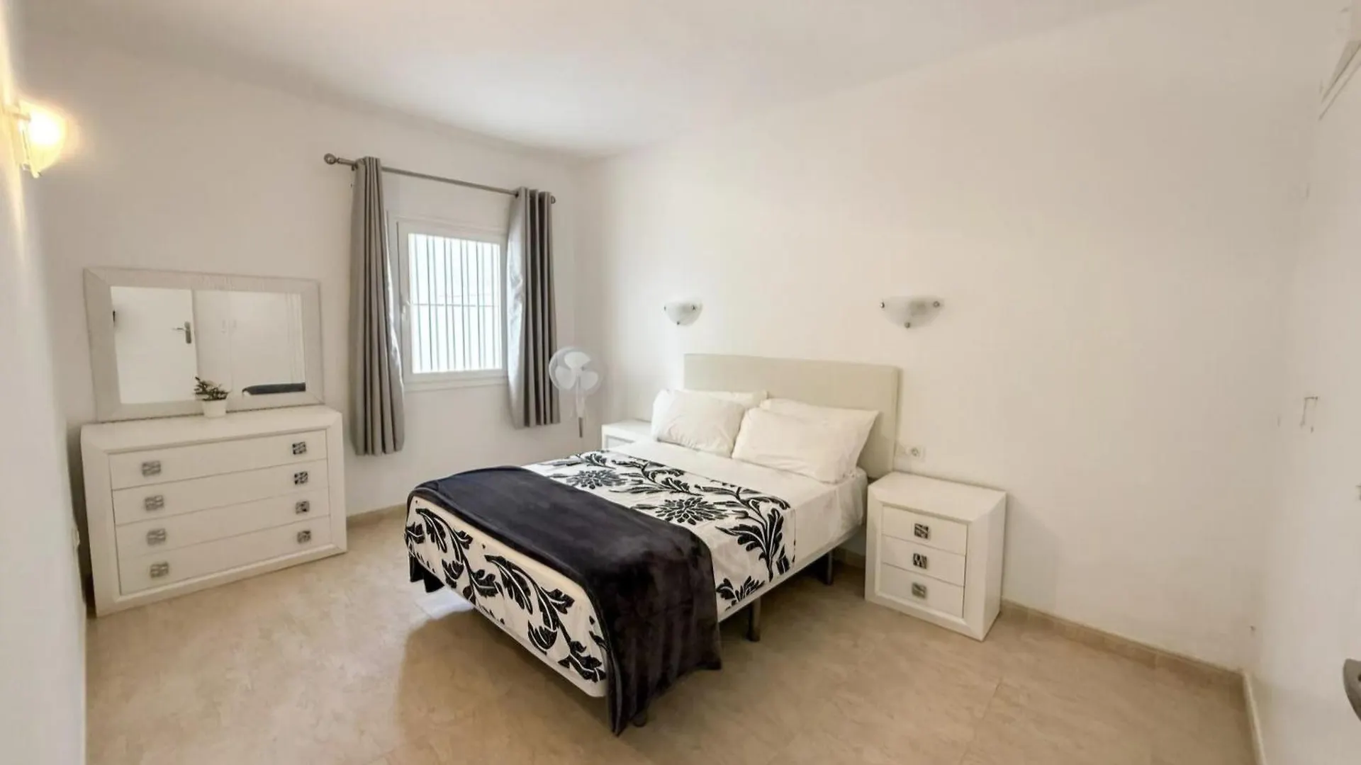 Apartment Eureka Big Terrace And Pool Costa Del Silencio